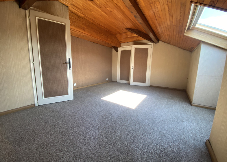 Appartement T6 à vendre à Reignier Esery