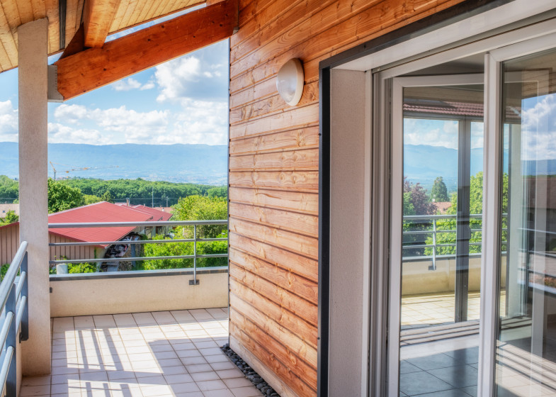 Appartement T5 à vendre à Feigeres