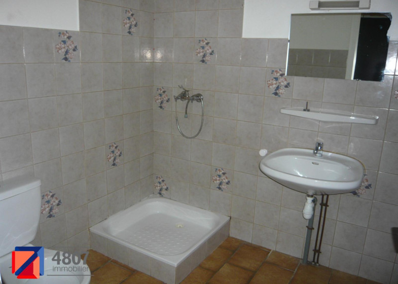 Appartement T1 à louer à Cluses