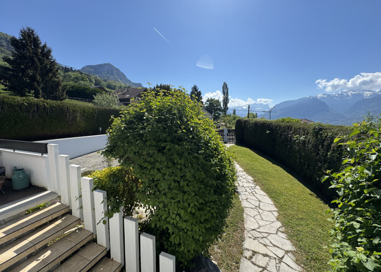 Maison T6 à vendre à Marignier