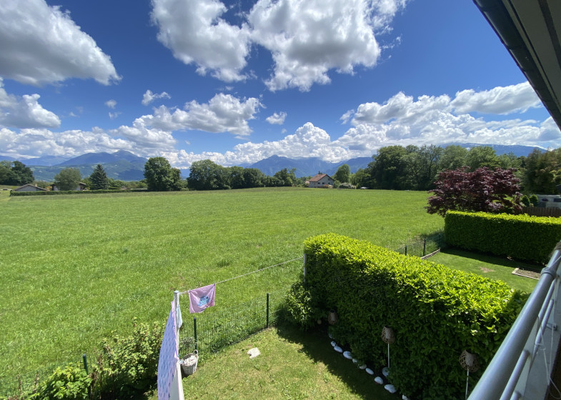 Appartement T3 à vendre à Pers Jussy