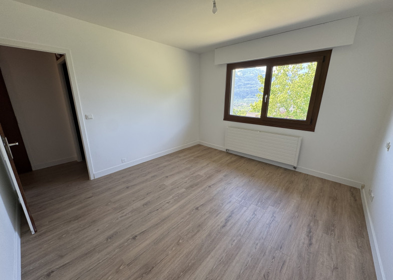 Maison T6 à vendre à Marignier