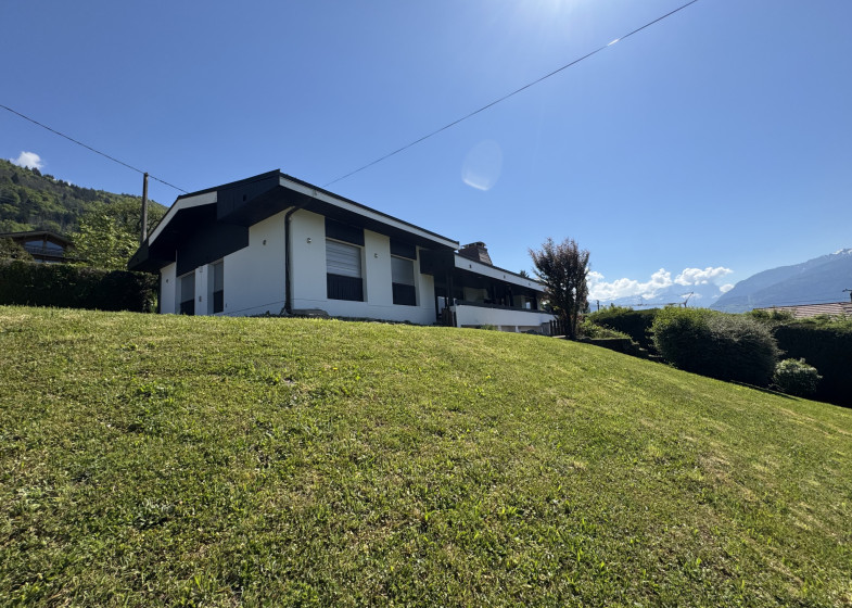 Maison T6 à vendre à Marignier