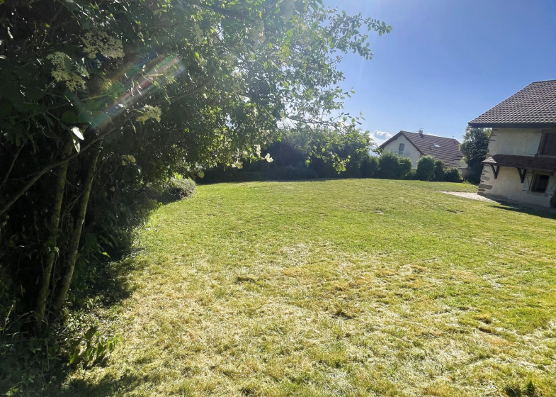 Maison T5 à vendre à Cranves Sales