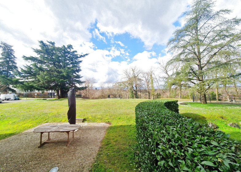 Appartement T5 à vendre à Etrembieres