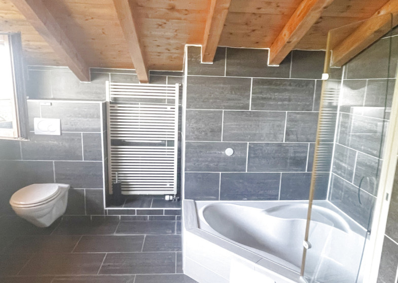Maison T5 à vendre à Cranves Sales