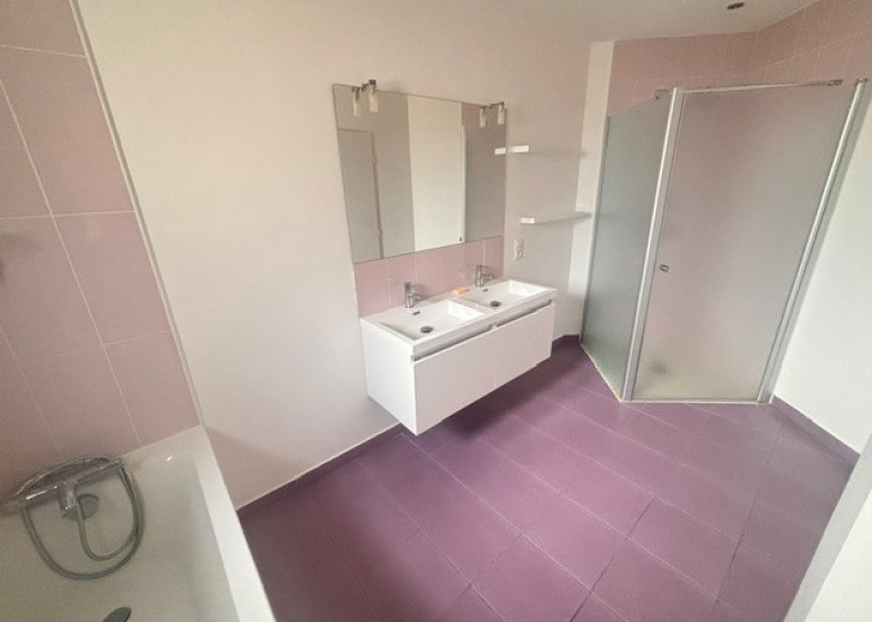 Maison T5 à vendre à Marignier