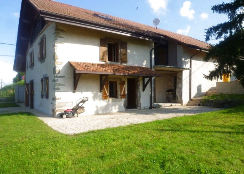 Maison T5 à vendre à Cranves Sales