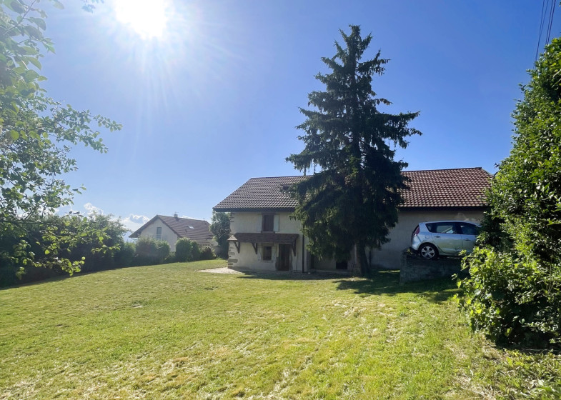 Maison T5 à vendre à Cranves Sales