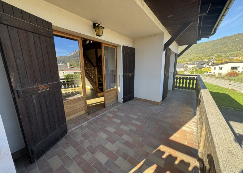 Maison T8 à vendre à Marignier