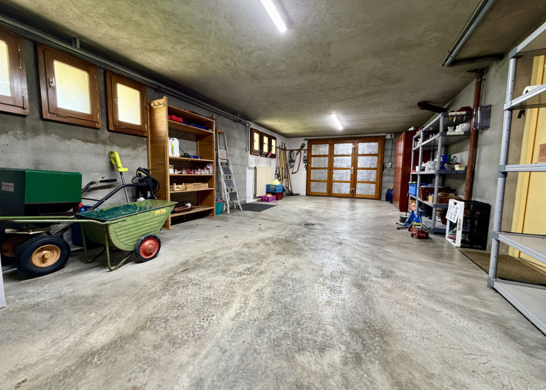 Maison T4 à vendre à Ayse