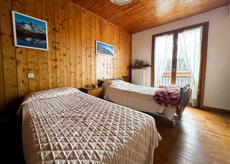 Maison T8 à vendre à Alby Sur Cheran