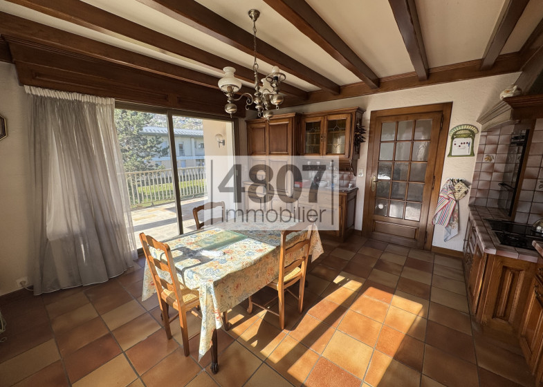 Maison T8 à vendre à Scionzier