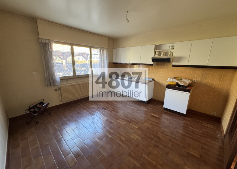 Maison T8 à vendre à Scionzier