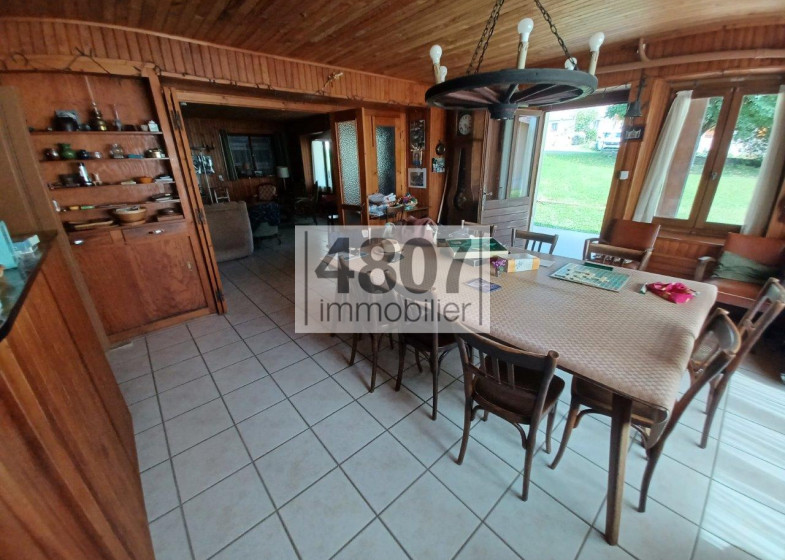 Maison T13 à vendre à Nancy Sur Cluses