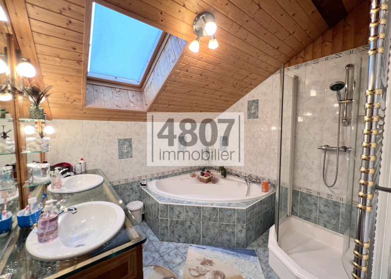 Maison T8 à vendre à Sallanches