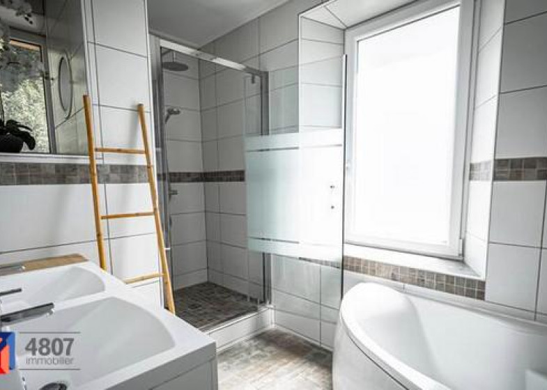 Maison T6 à louer à Cluses