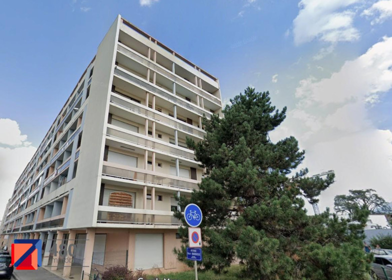 Parking à louer à Annemasse