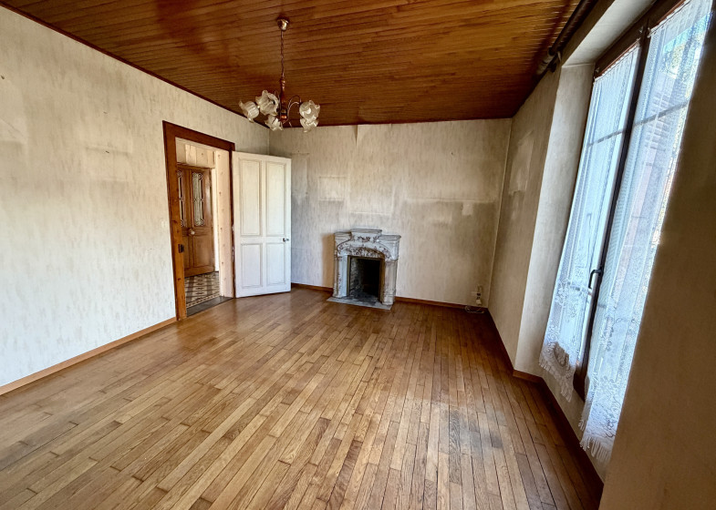 Maison T10 à vendre à Bonneville