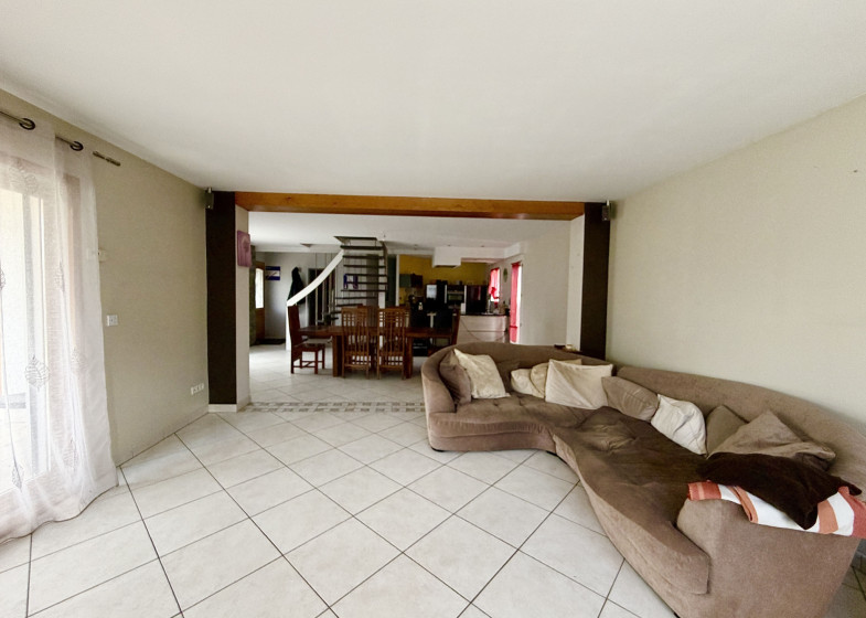 Maison T5 à vendre à Contamine Sur Arve