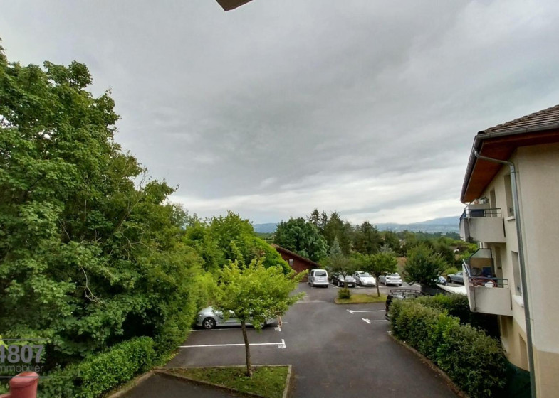 Appartement T3 à louer à Bonne
