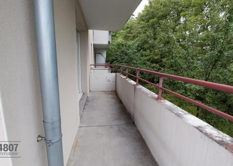 Appartement T3 à louer à Bonne