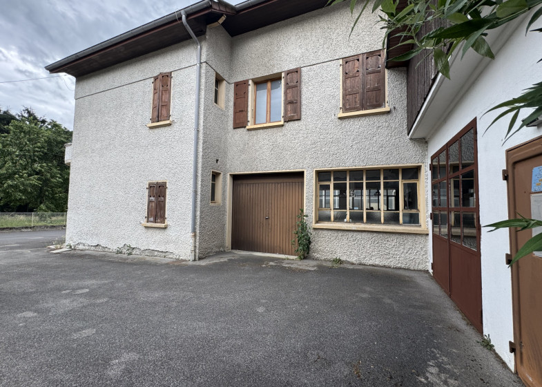 Maison T5 à vendre à Cluses
