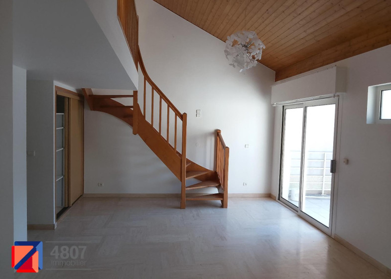 Appartement T4 à louer à Cluses
