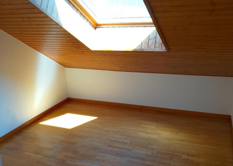 Appartement T4 à louer à Cluses