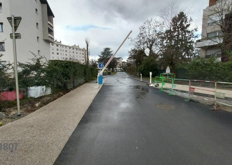 Parking à louer à Ambilly