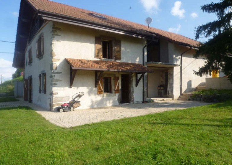 Maison T5 à vendre à Cranves Sales