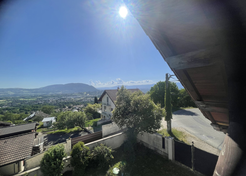 Maison T5 à vendre à Cranves Sales