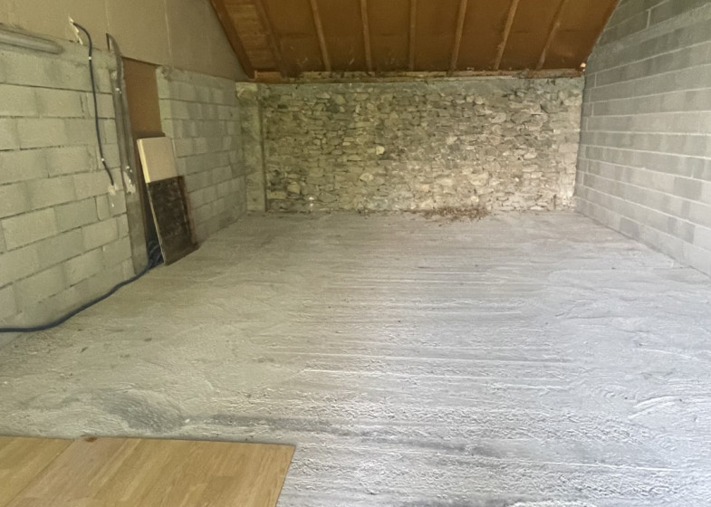 Maison T5 à vendre à Cranves Sales