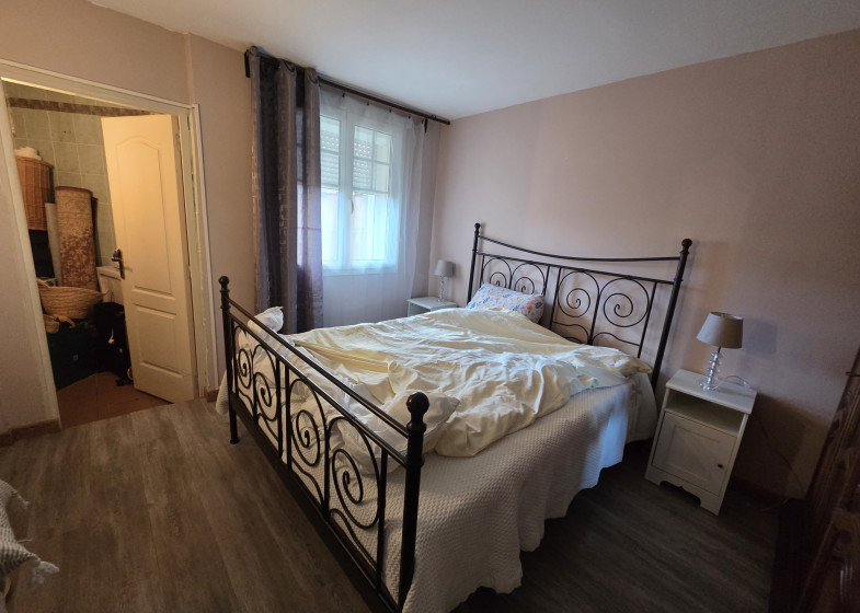 Maison T10 à vendre à Saint Cergues